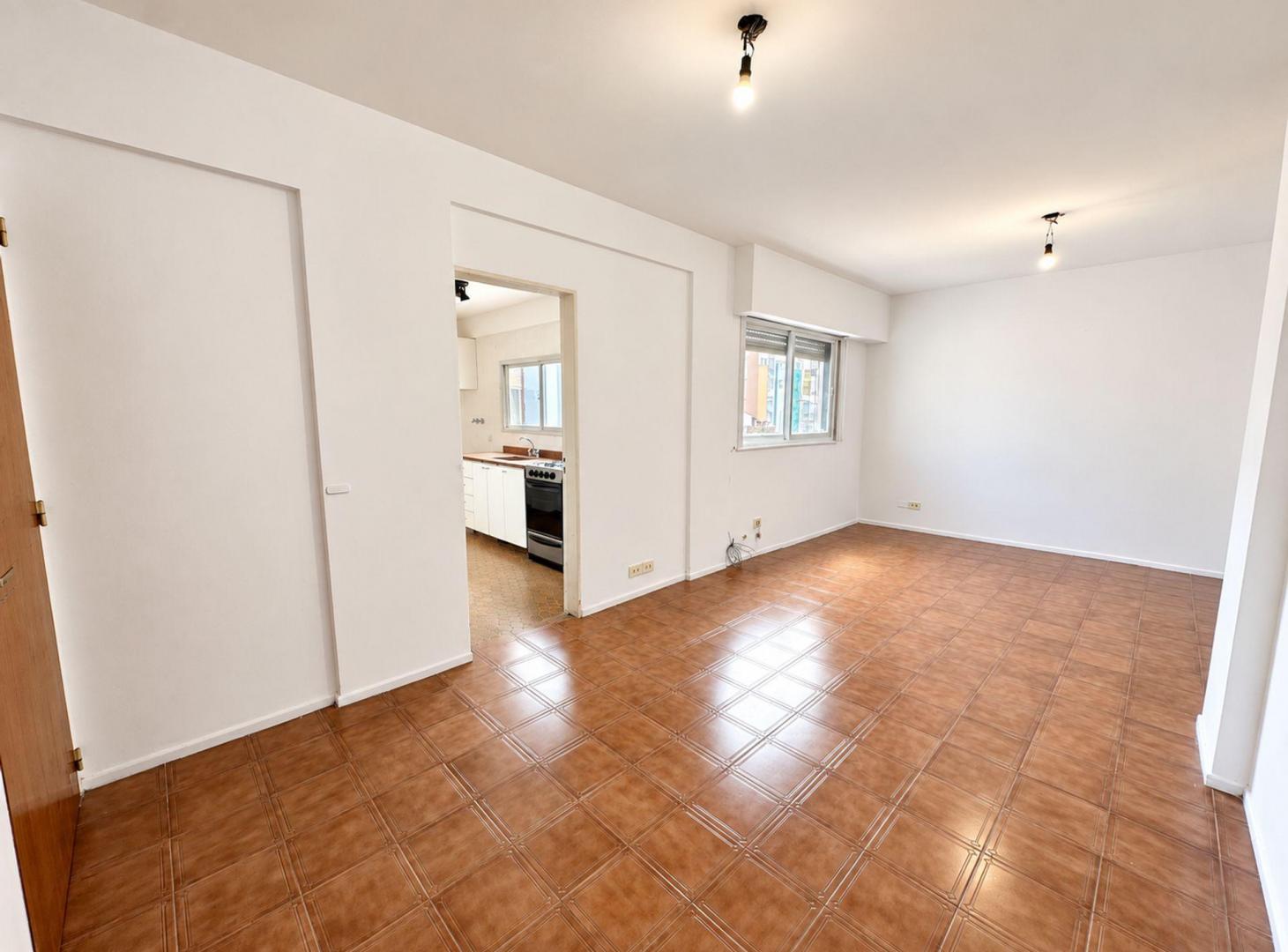 Foto de VENTA DEPTO DE 2 AMBIENTES CON BALCÓN AL FRENTE, imagen 5