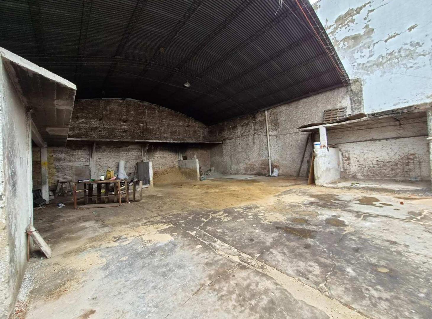 Foto de Venta Galpón de 285 mts en esquina Lomas del mirad, imagen 5