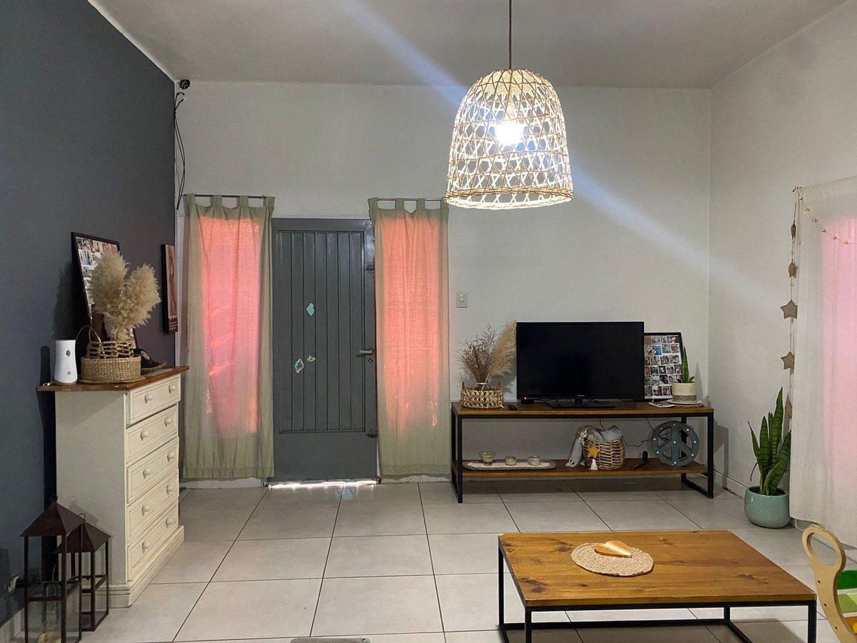 Foto de VENTA CASA 4 AMBIENTES EN BERAZATEGUI CON PATIO, imagen 3