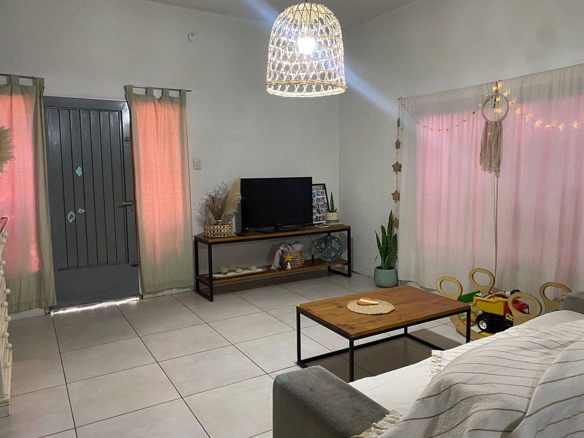 Foto de VENTA CASA 4 AMBIENTES EN BERAZATEGUI CON PATIO, imagen 1