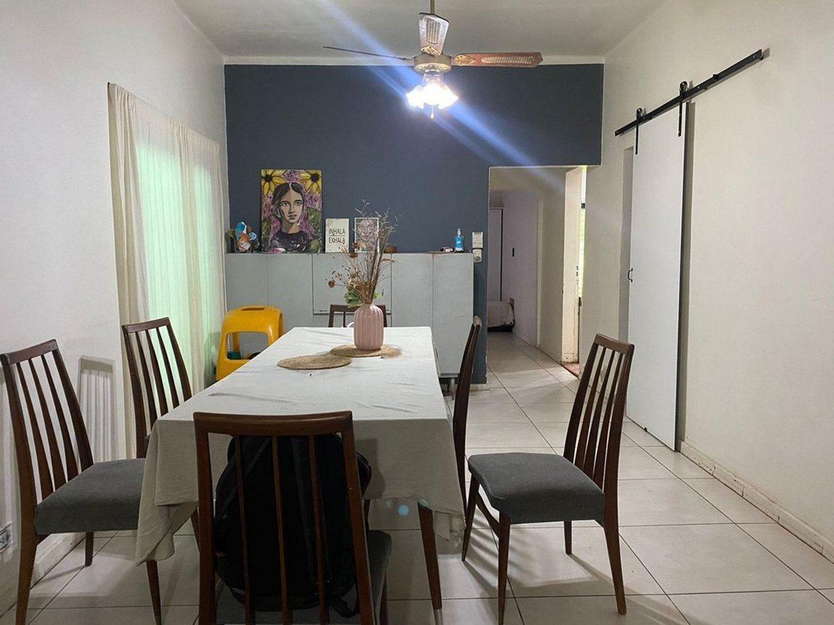 Foto de VENTA CASA 4 AMBIENTES EN BERAZATEGUI CON PATIO, imagen 4