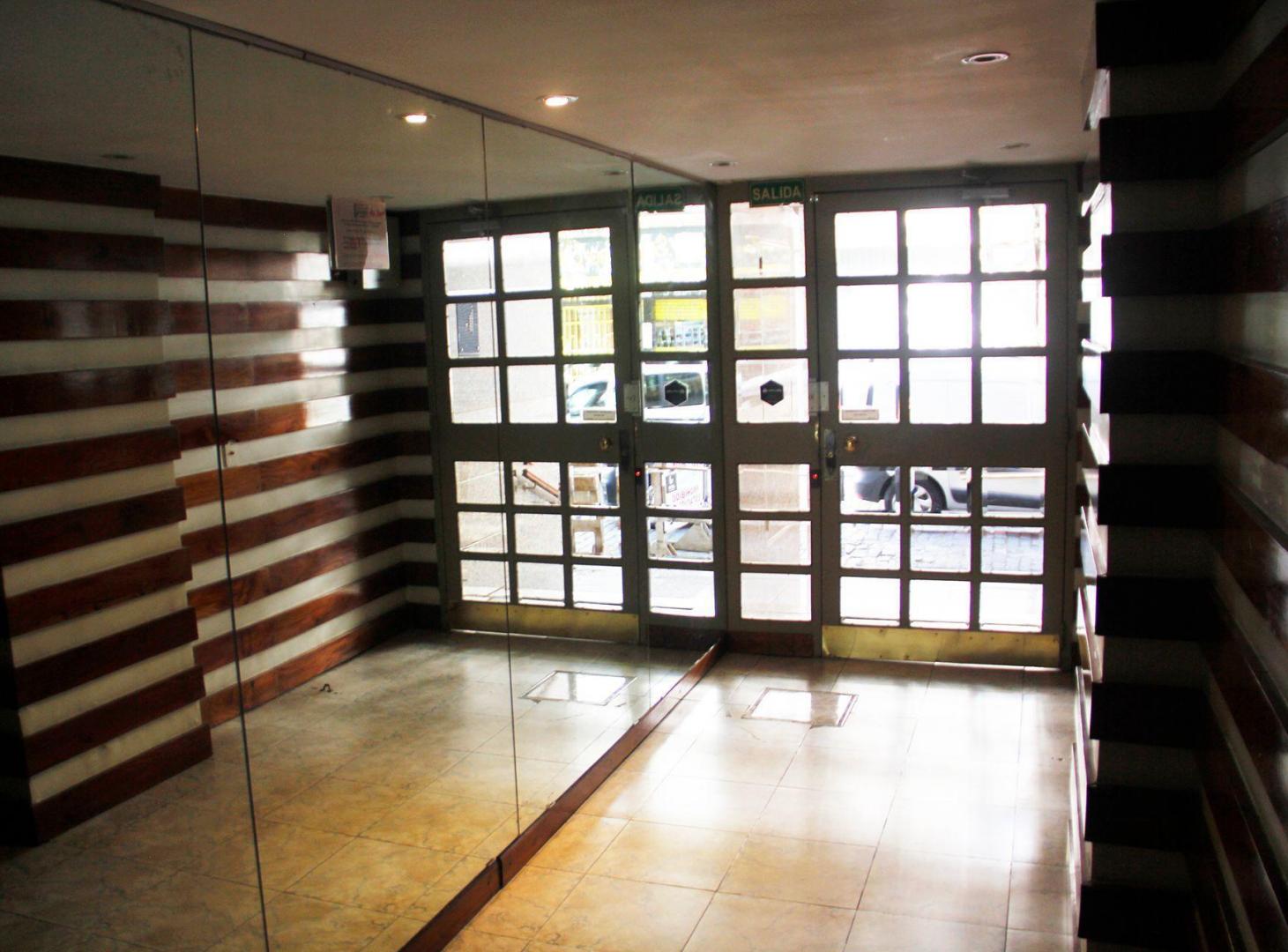 Foto de VENTA DEPTO. 2 AMB REFACCIONADO EN VILLA CRESPO., imagen 4