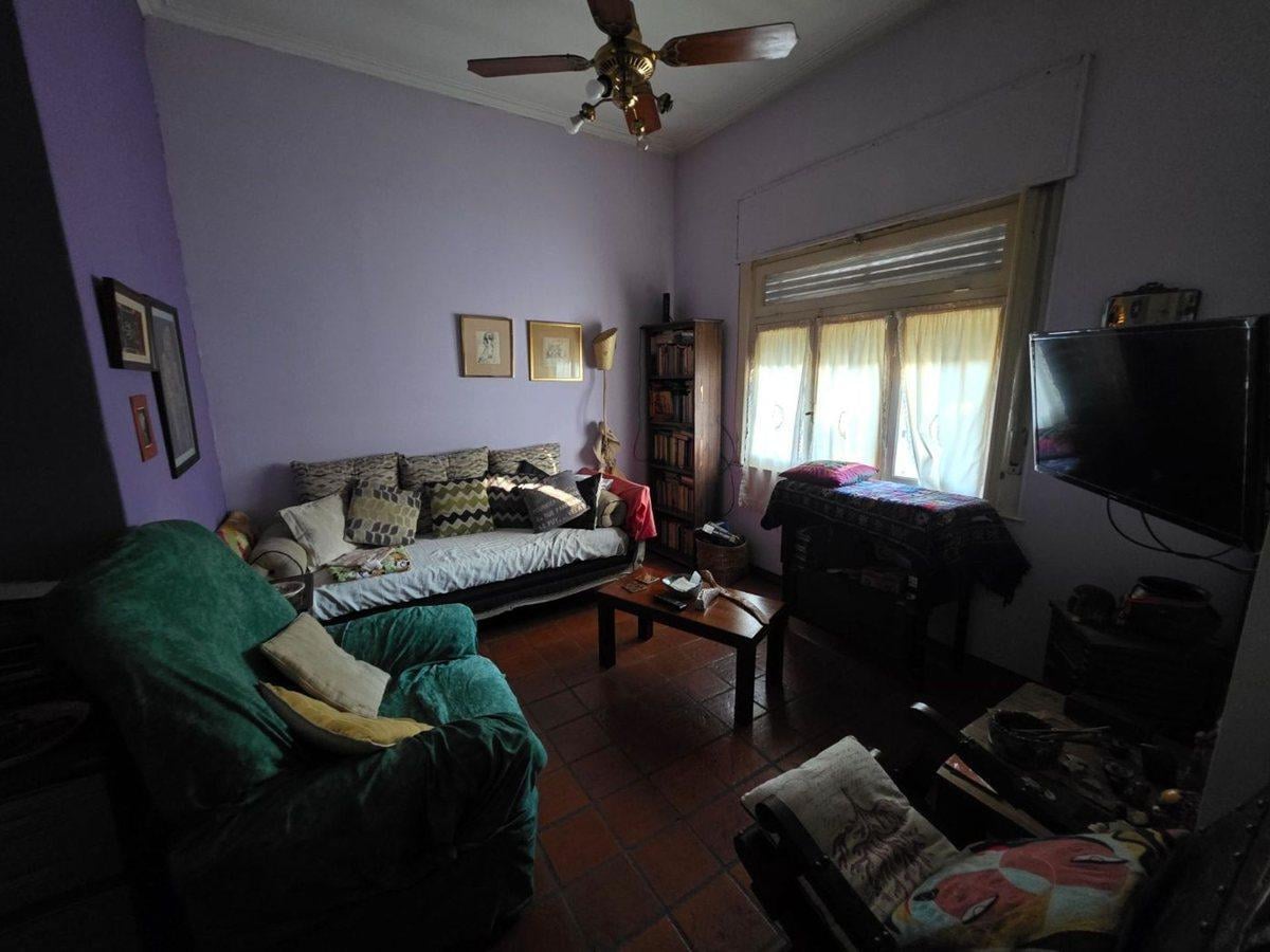 Foto de Venta PH 4 ambientes patio terraza Monte Castro, imagen 5
