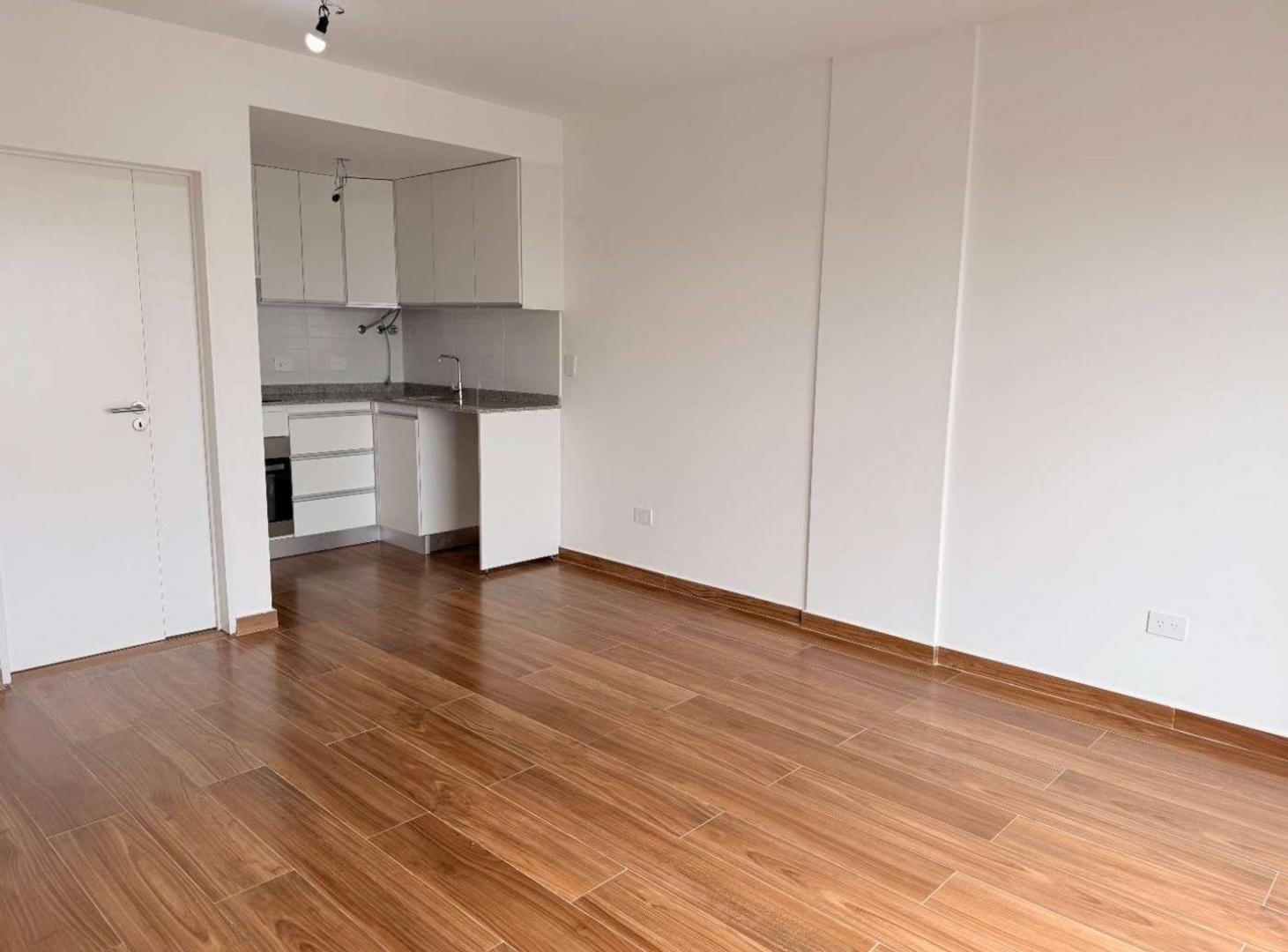 Foto de DEPARTAMENTO 2 AMBIENTES CON BALCON ALMAGRO, imagen 3