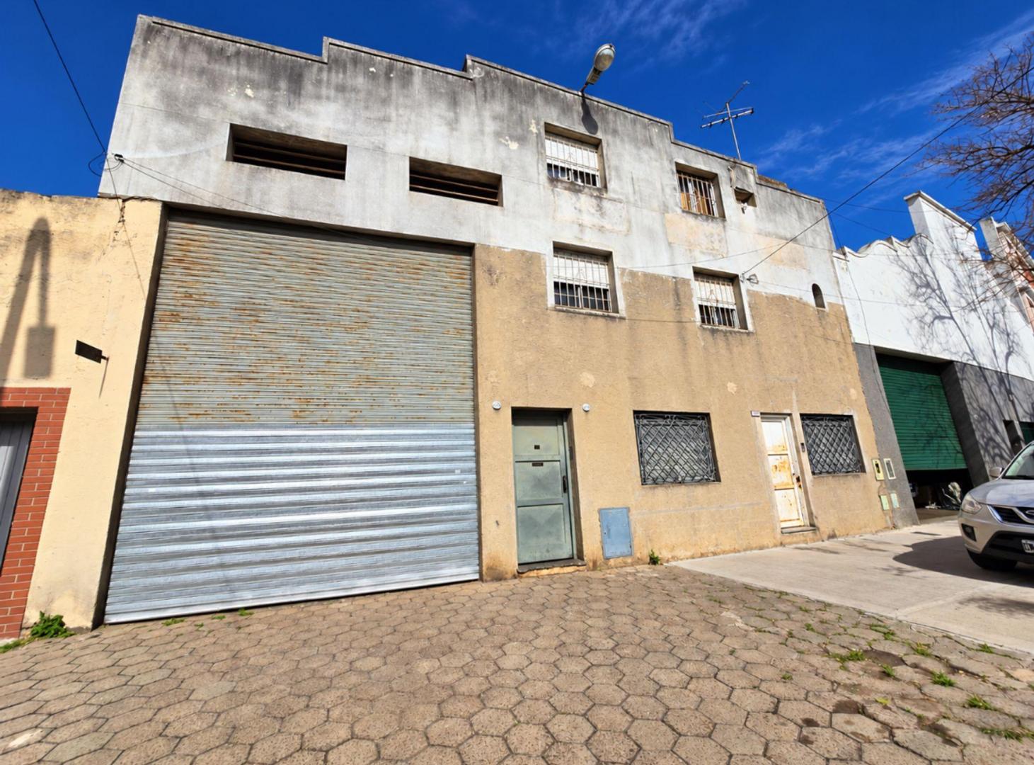Foto de VENTA DEPOSITO CON VIVIENDA 1ER PISO P.AVELLANEDA, imagen 1