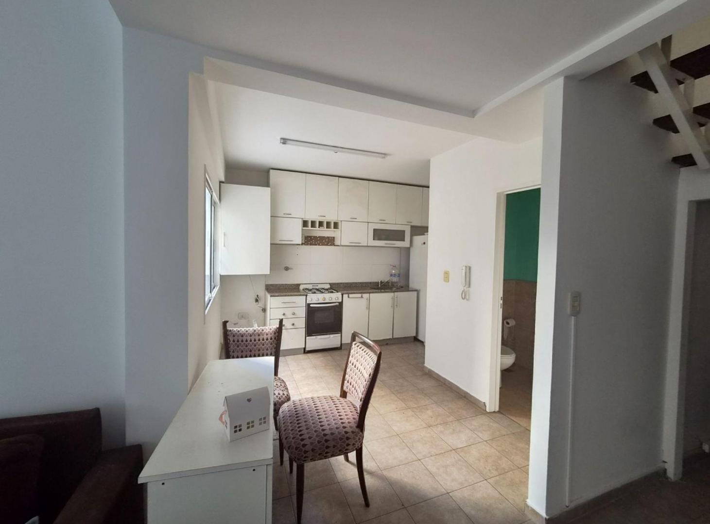 Foto de Venta PH en duplex 3 amb patio balcon Flores, imagen 5