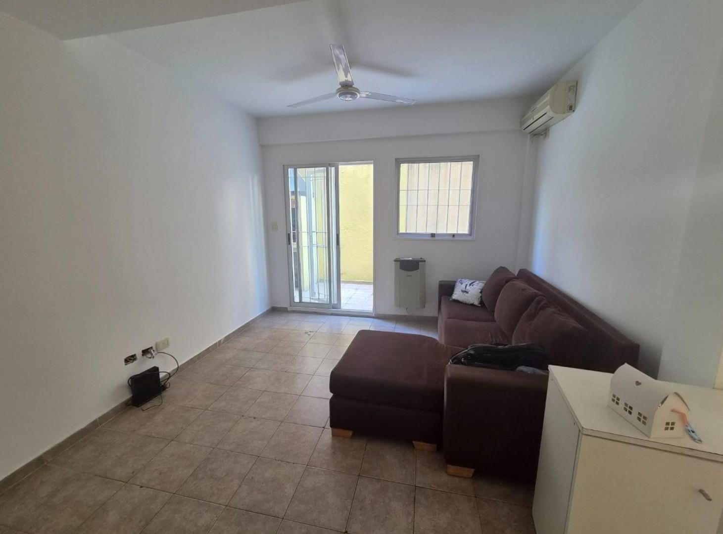 Foto de Venta PH en duplex 3 amb patio balcon Flores, imagen 2
