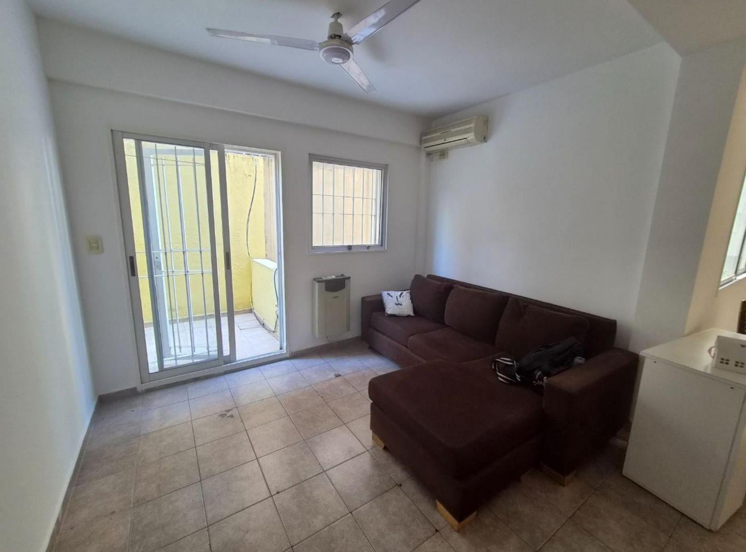 Foto de Venta PH en duplex 3 amb patio balcon Flores, imagen 3