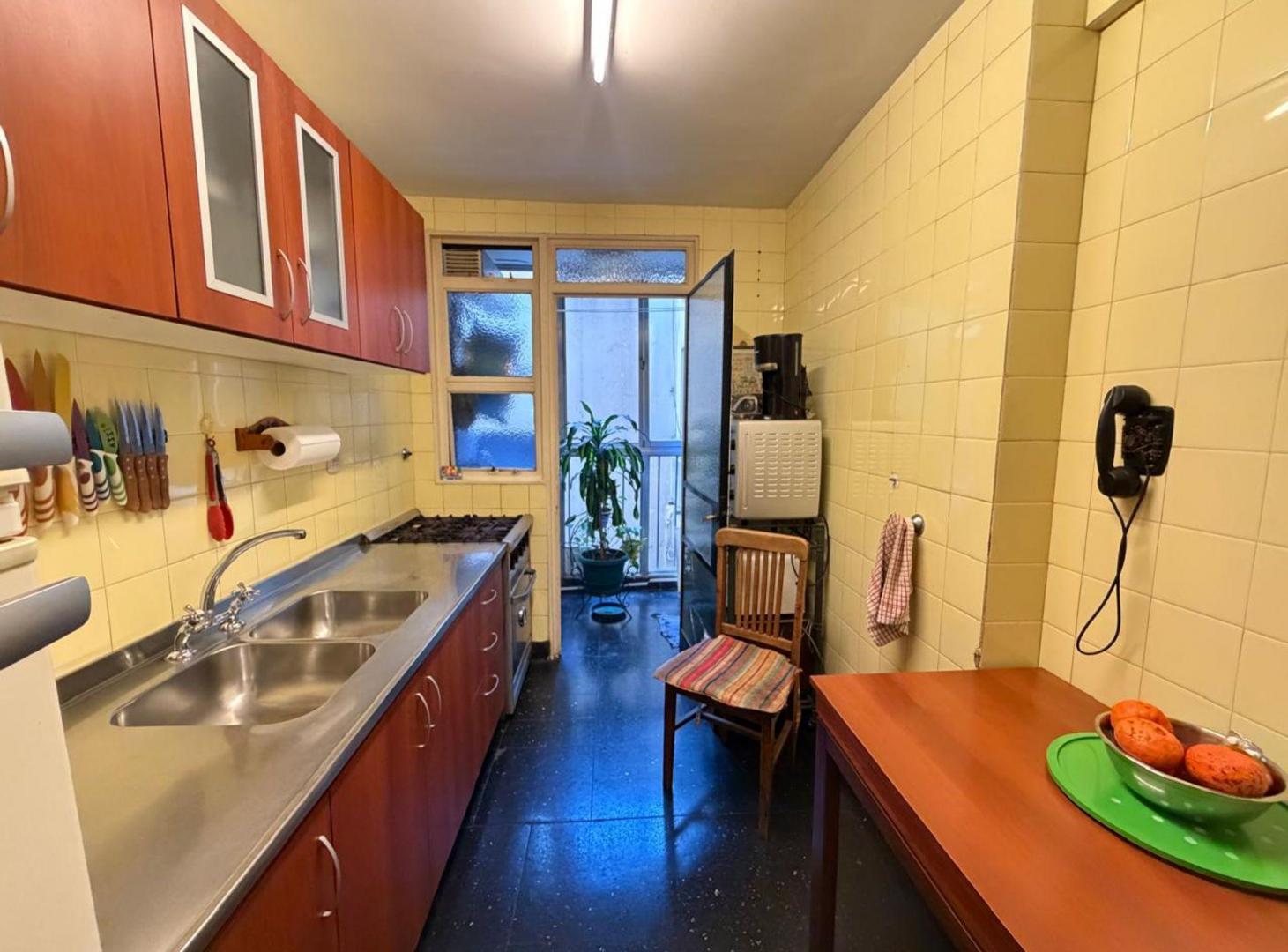 Foto de VENTA DEPARTAMENTO 3 AMBIENTES VILLA GENERAL MITRE, imagen 5