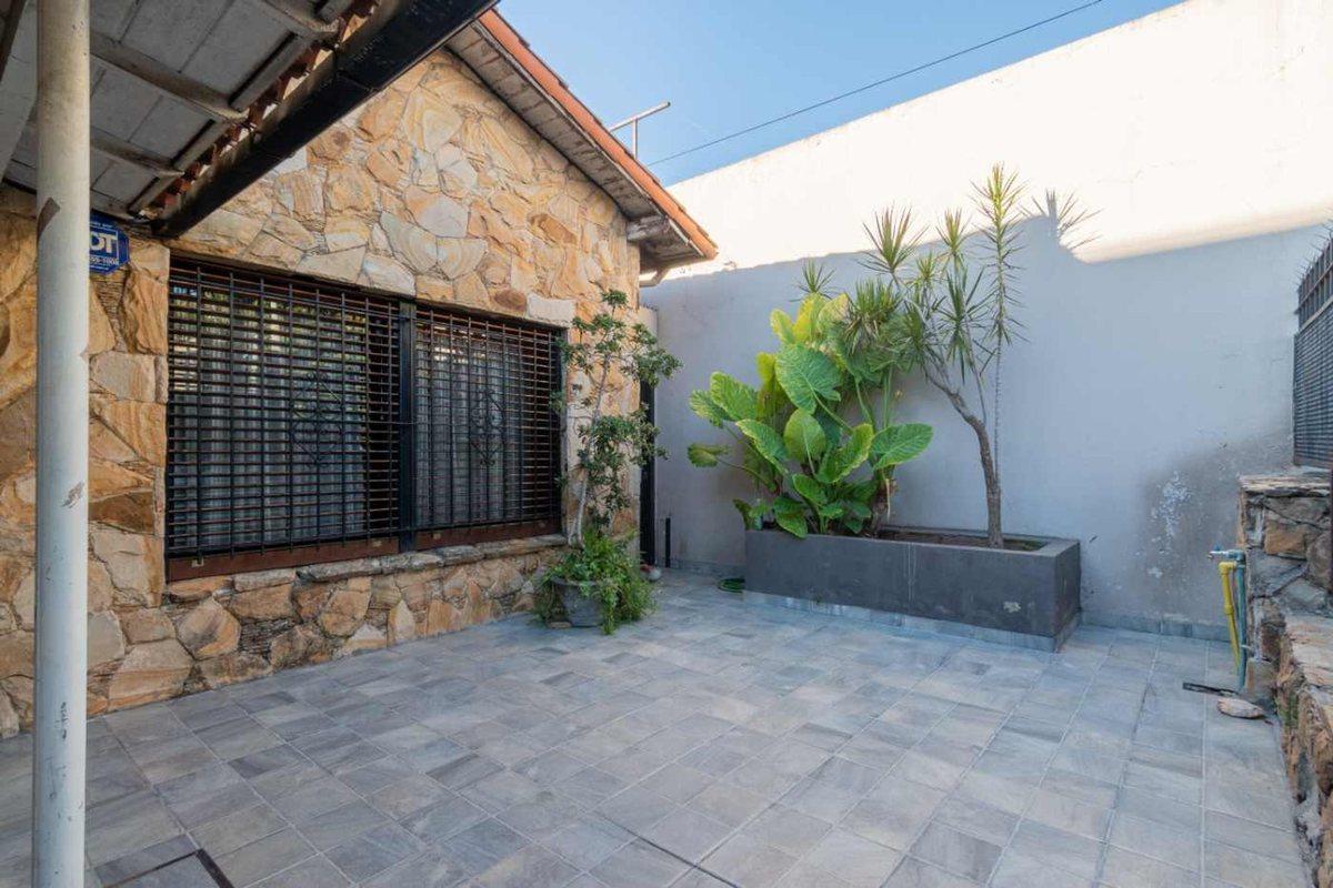 Foto de VENTA CASA 3 AMBIENTES JOSÉ LEÓN SUÁREZ, imagen 3