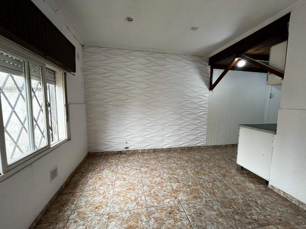 Foto de VENTA PH 4 AMBIENTES EN QUILMES CON COCHERA, imagen 3