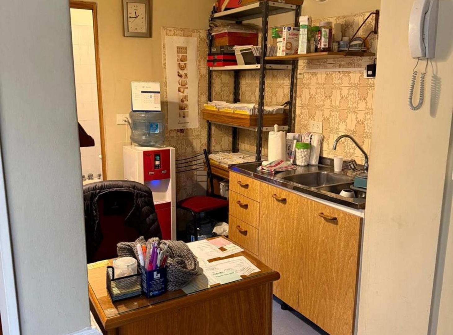 Foto de VENTA DEPARTAMENTO 2 AMBIENTES APTO PROFESIONAL, imagen 3
