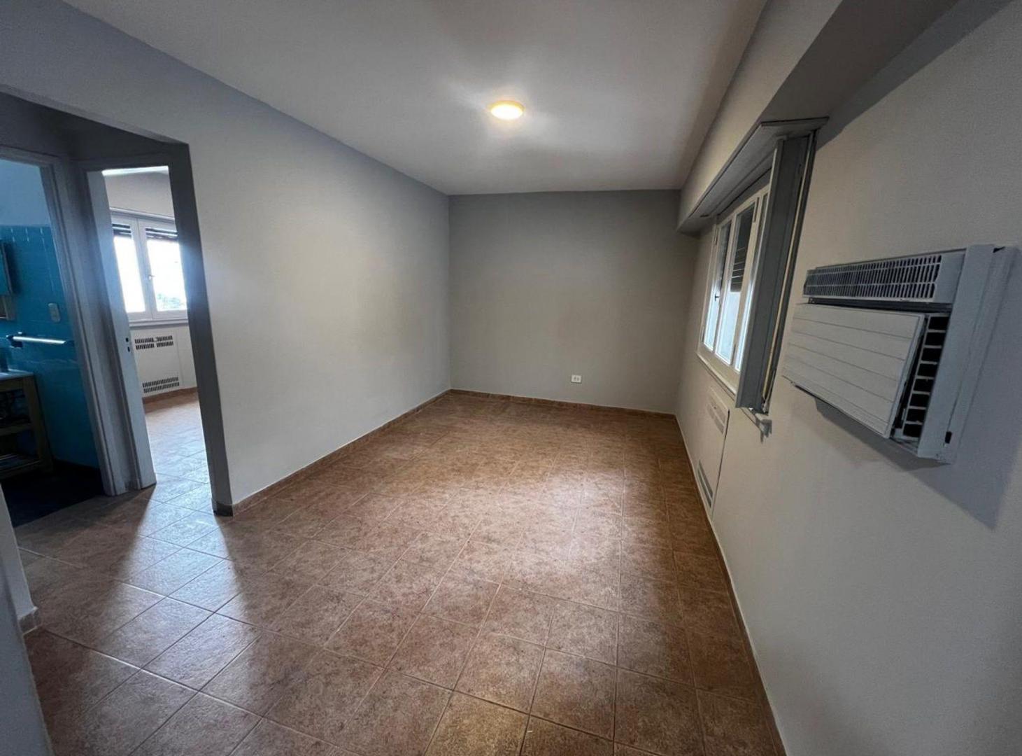 Foto de DEPARTAMENTO 2 AMBIENTES EN ALQUILER EN BALVANERA, imagen 1