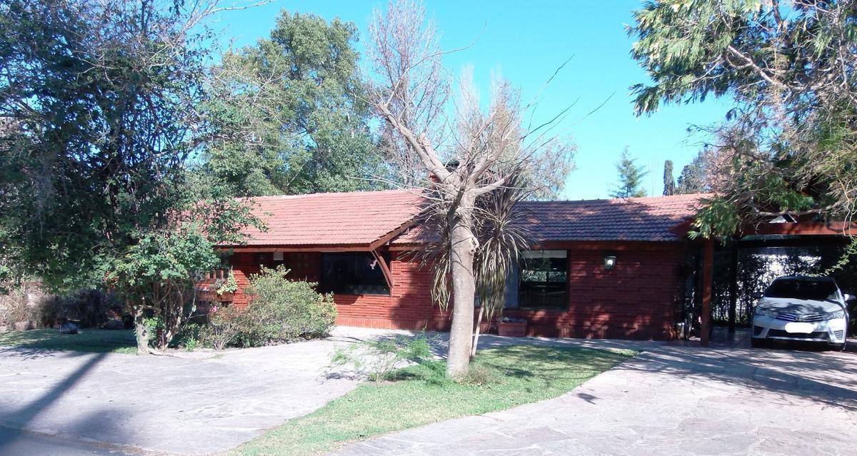 VENTA CASA 3 DORMITORIOS PILETA PARRILLA EL PARAISO COUNTRY CLUB GUERNICA
