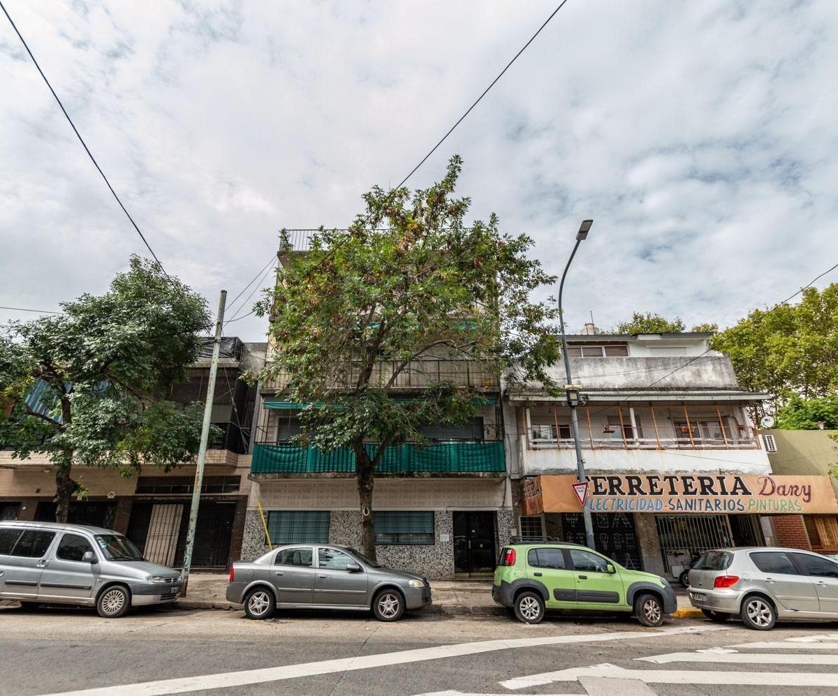 Departamento en Venta Monoambiente en Monte Castro 1