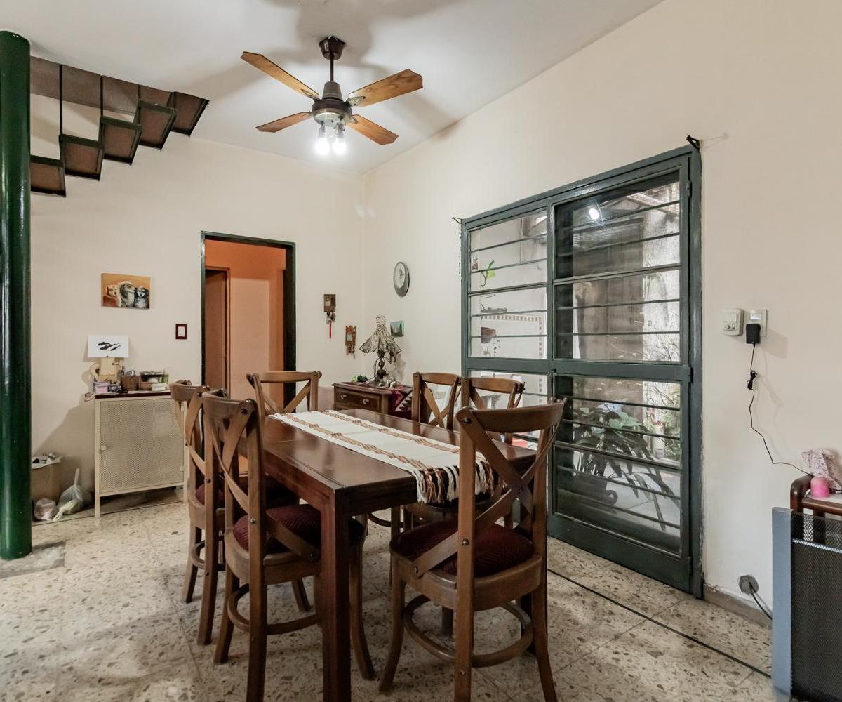 Venta PH - 4 Ambientes - con Cochera - Sin Expensas - Barrio San Andres 2