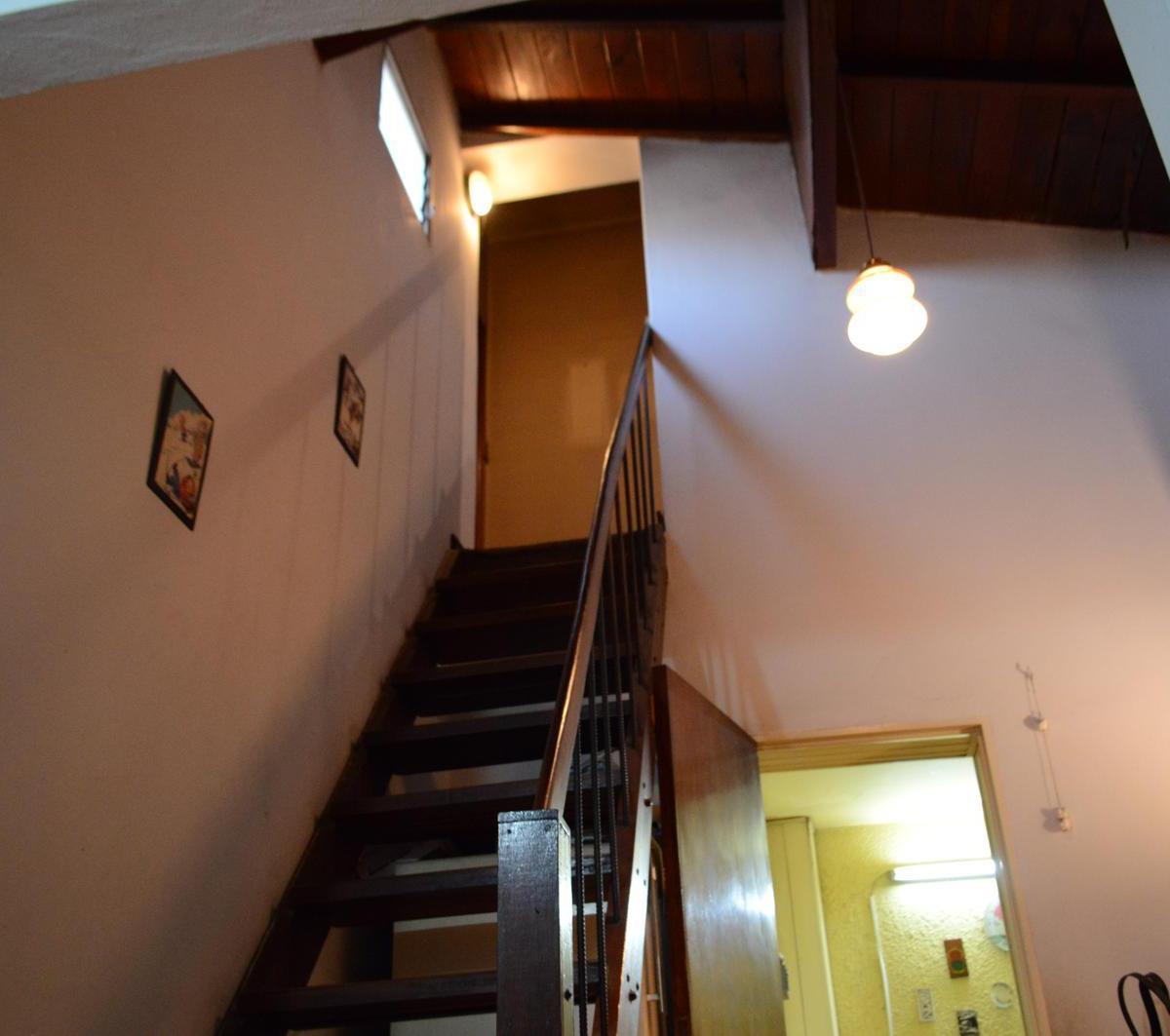 Venta - Chalet Dos Plantas. Barrio Aeronáutico - Ituzaingó 5