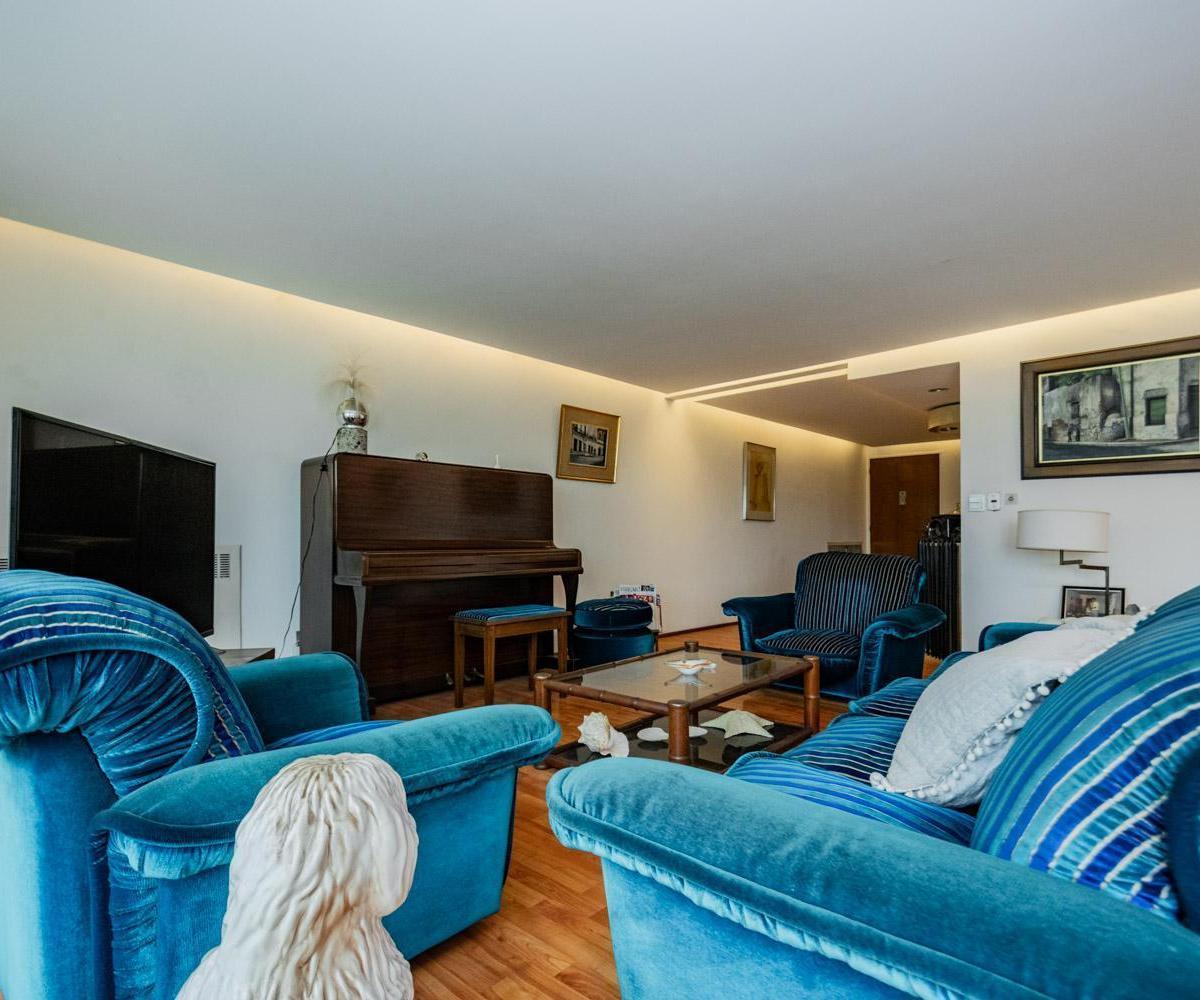 Departamento en Venta, 3 Ambientes con Dependencia, 180 m², Caballito. 5