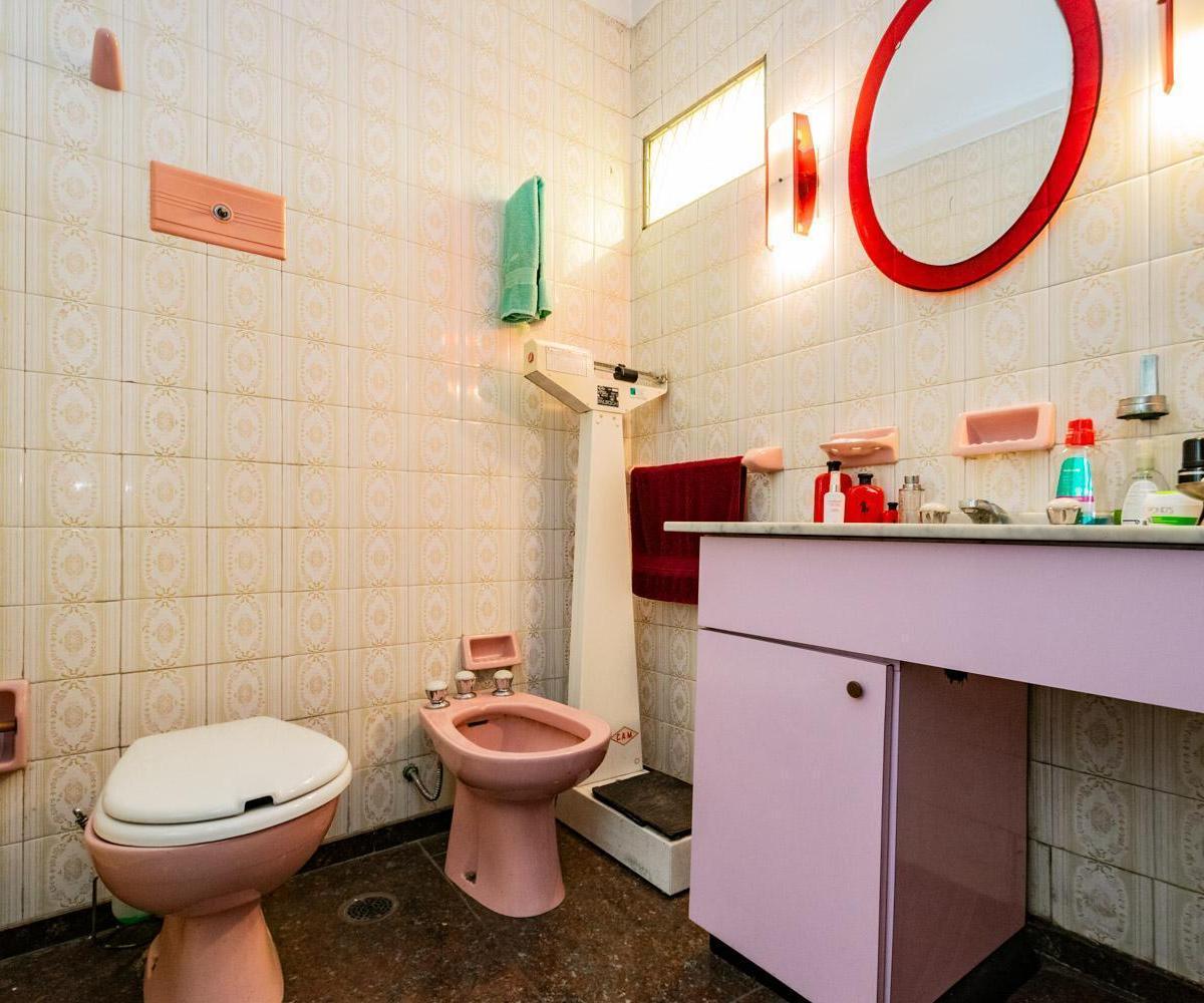Departamento en Venta, 3 Ambientes con Dependencia, 180 m², Caballito. 2