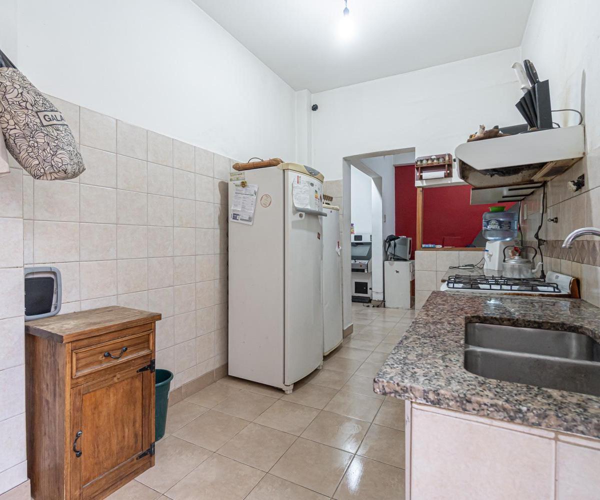 Casa, PH en Planta Baja 3 Ambientes, Parque, Quincho, Cochera Cubierta 3