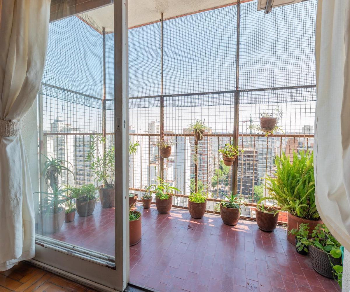 Departamento en Belgrano 4 Ambientes C/ Dependencia de Servicio + Cochera 3