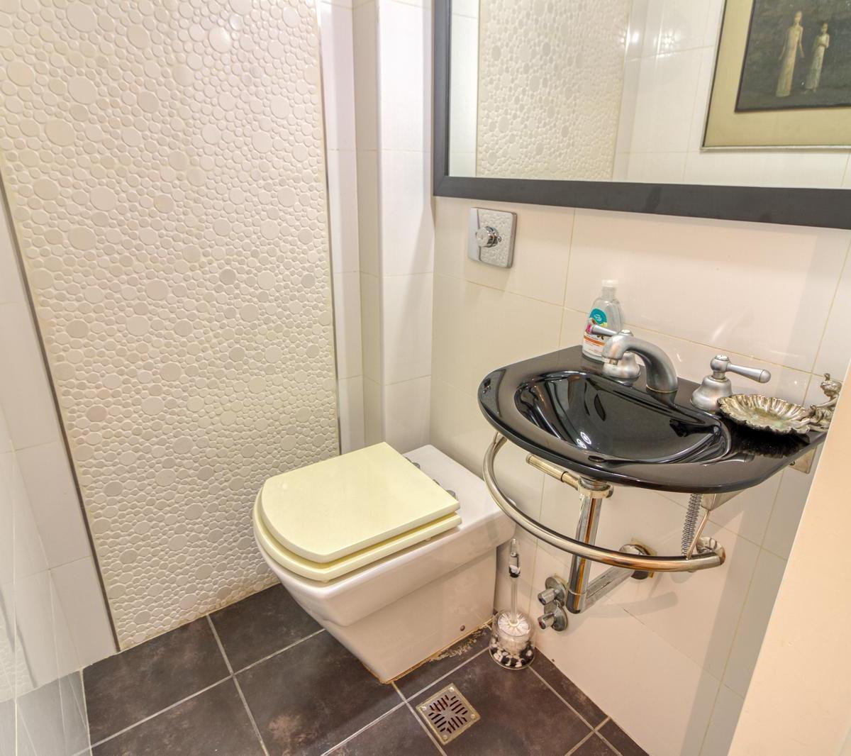 4 Ambientes Venta Recoleta con Cochera 1