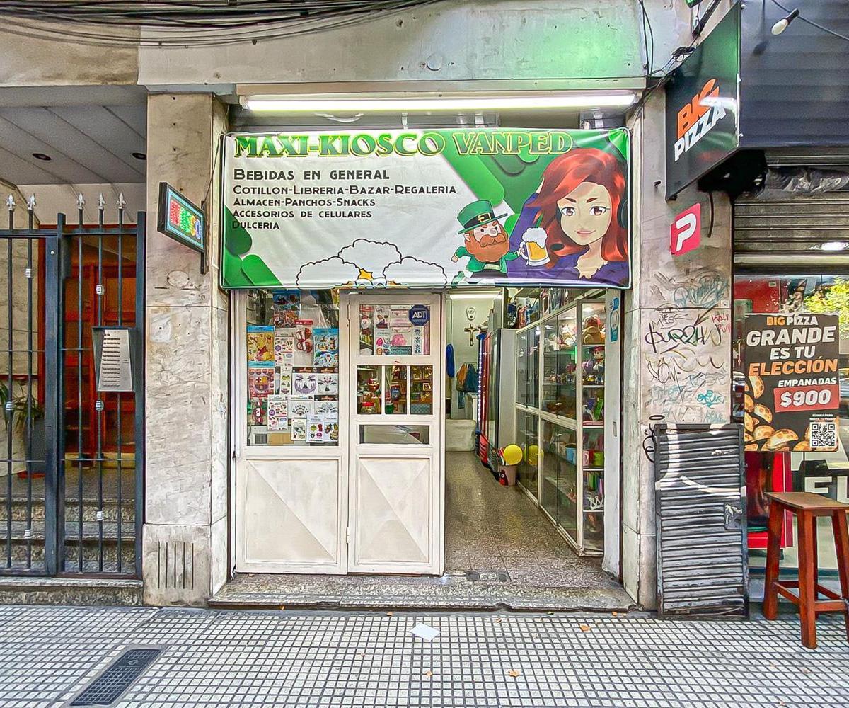 Excelente local comercial en Abasto