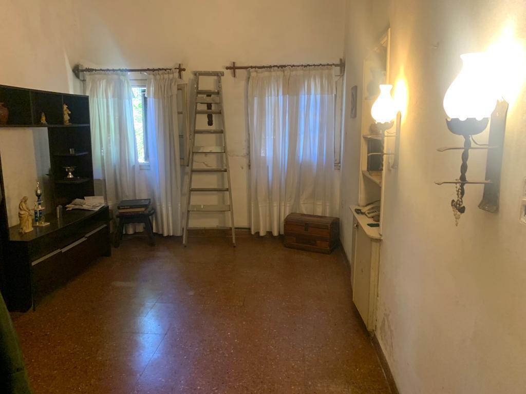 Venta Casa con Garage a Reciclar en Una Planta San Andres 1