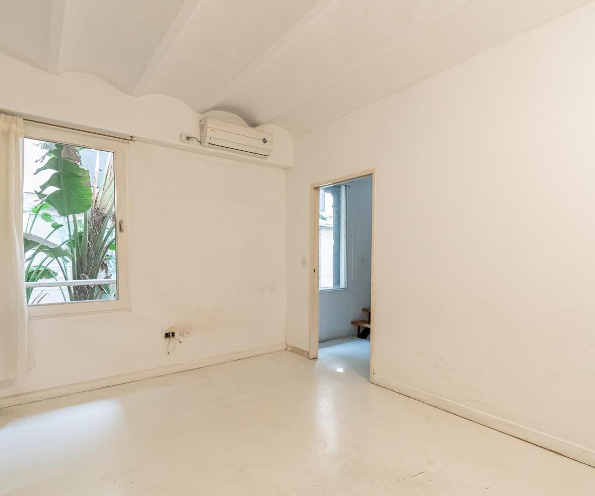 PH en Venta 4 Ambientes en San Telmo con Terraza 1