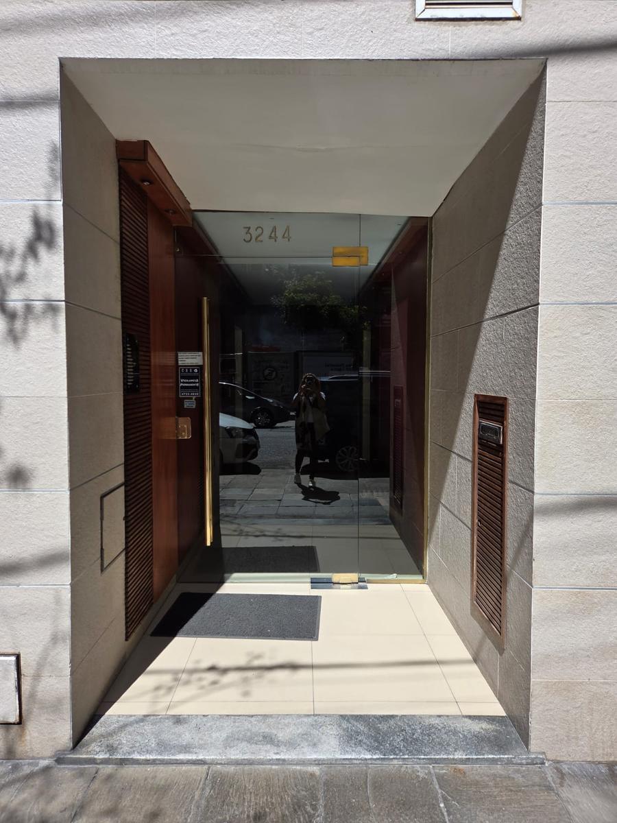 Departamento en Venta. Oportunidad a m del Hospital Fernandez 3