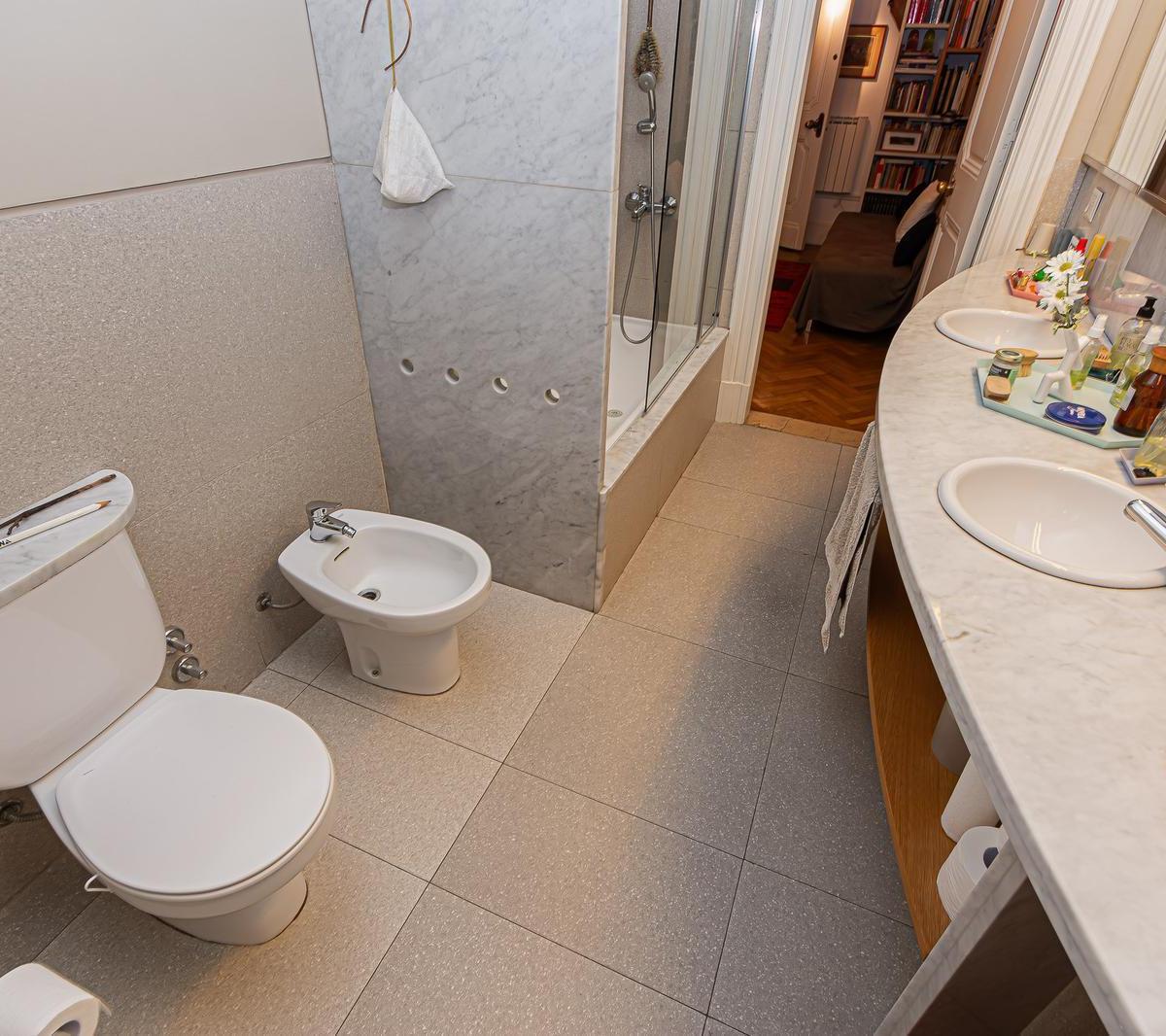 Venta Departamento 4 Amb en Retiro. 3