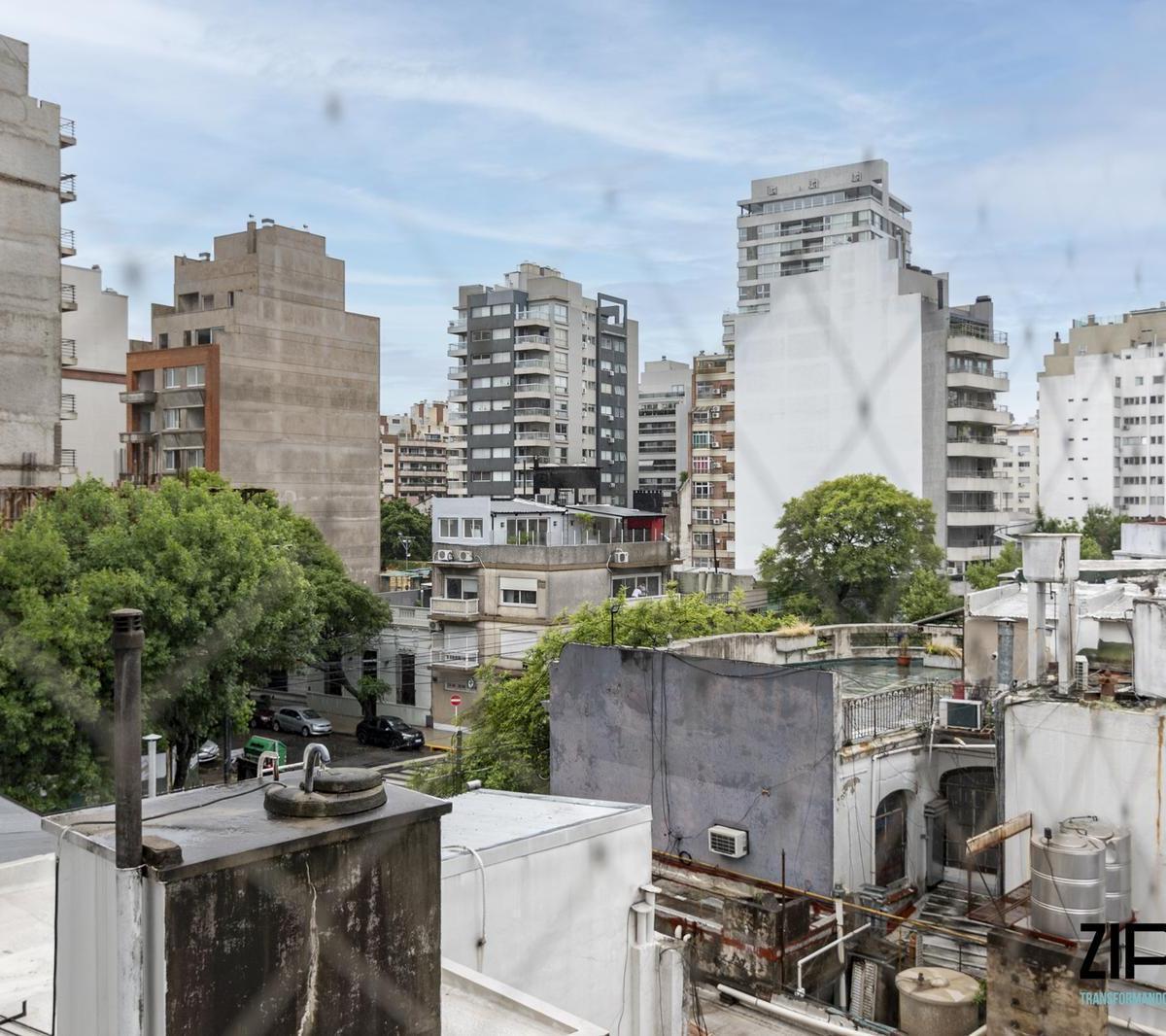Venta Departamento 3 Amb con Dependencia o Escritorio en Parque Chacabuco 5