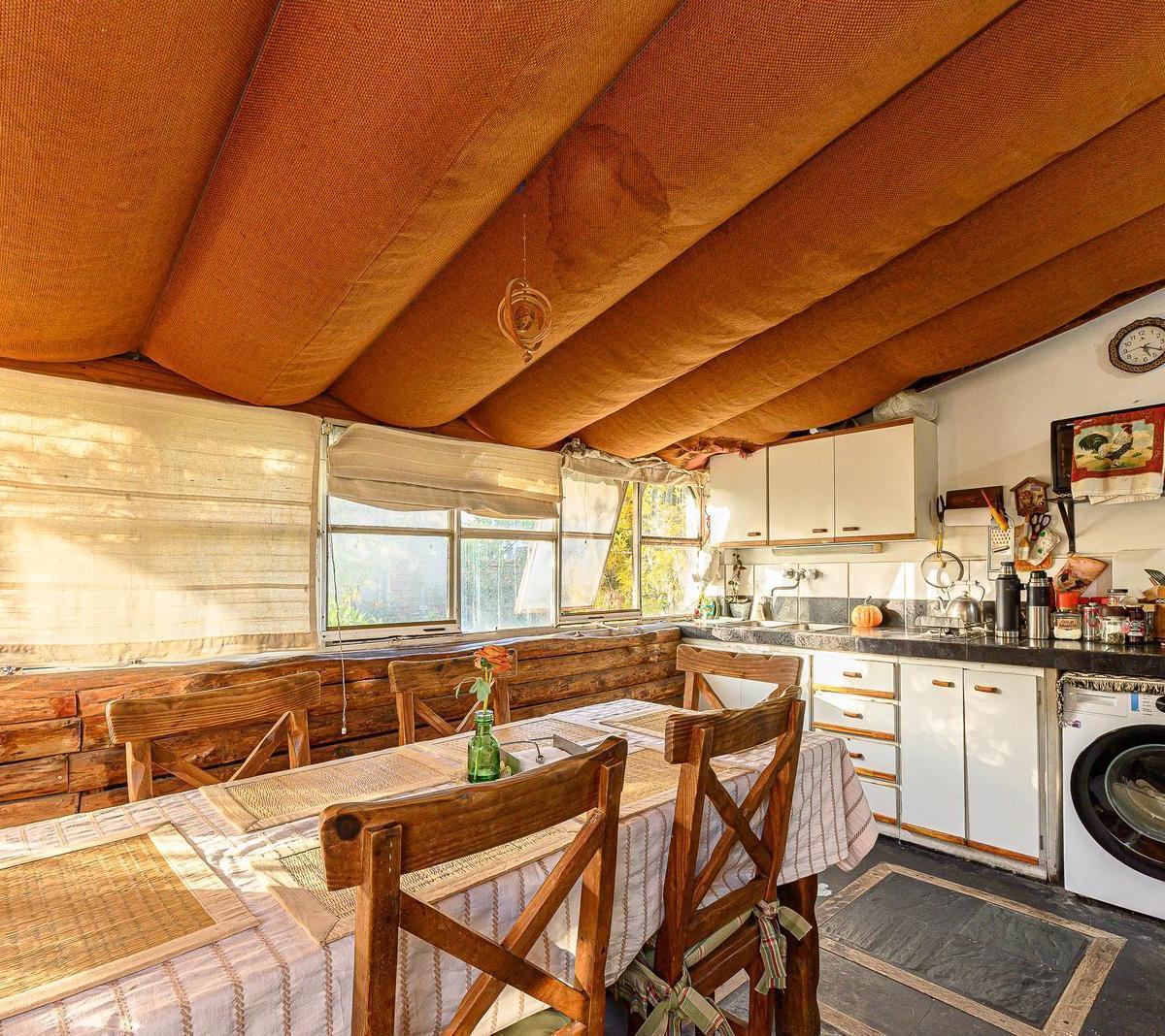 Venta PH. 4 Amb. Entrada Independiente. Sin Expensas. Terraza. Saavedra 4