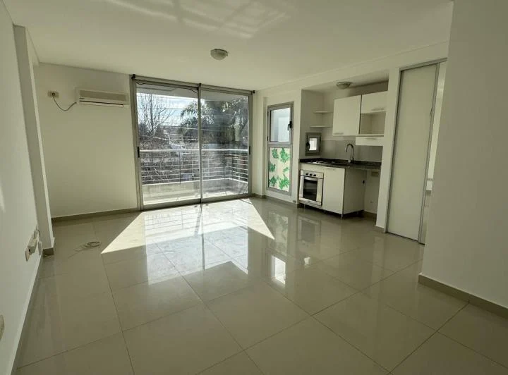 Departamento en Castelar Norte 4