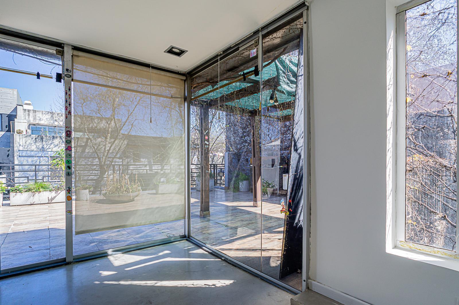 Casa en venta 3 ambientes con local en Palermo Hollywood