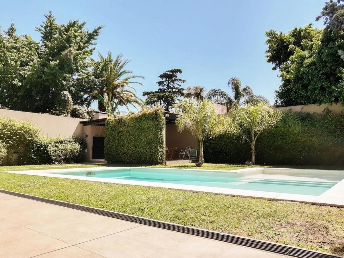 VENTA DE 2 AMBIENTES EN VILLA SARMIENTO CON PILETA APTO CREDITO