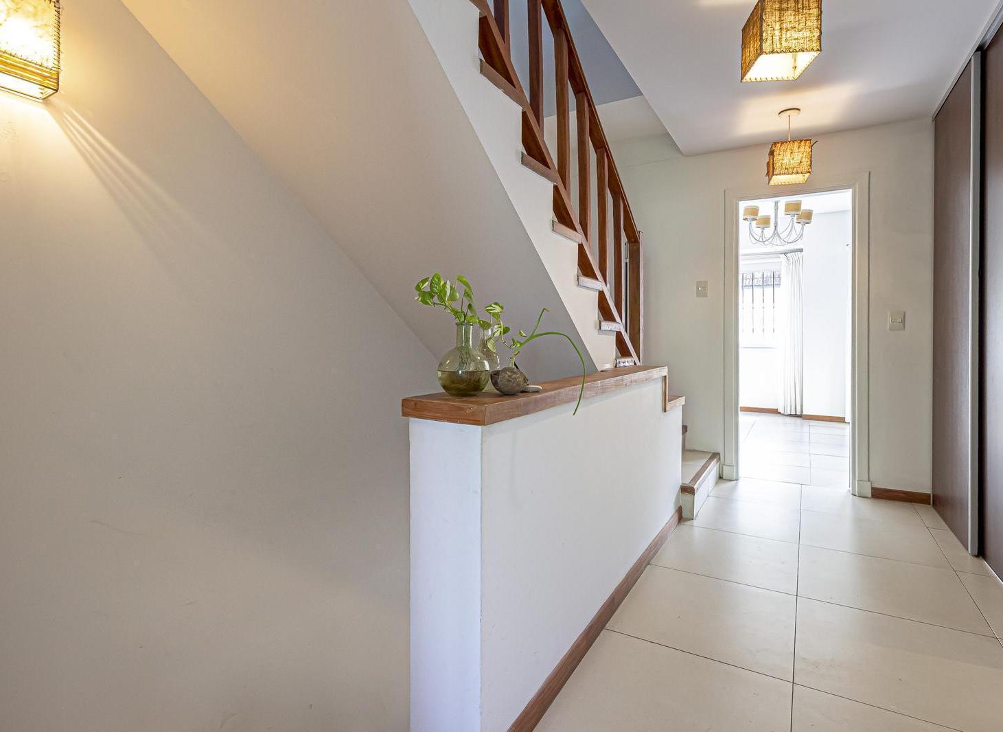 Triplex en venta 4 ambientes con jardín en complejo Villa La Condesa, Tigre!!!