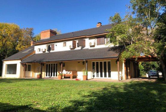 ALQUILER ANUAL CASA 5 AMBIENTES HIGHLAND PARK PILAR