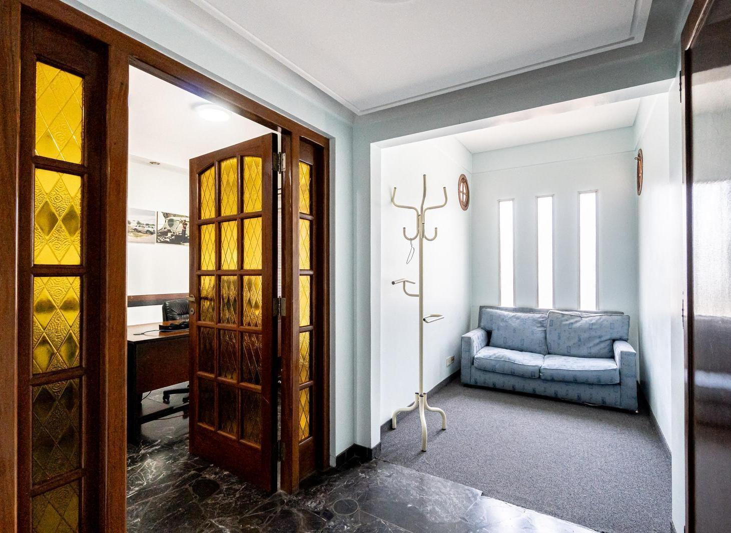 Foto de Casa Imponente con Cocheras y Patio en Boedo | 3 Plantas Subsuelo |, imagen 4