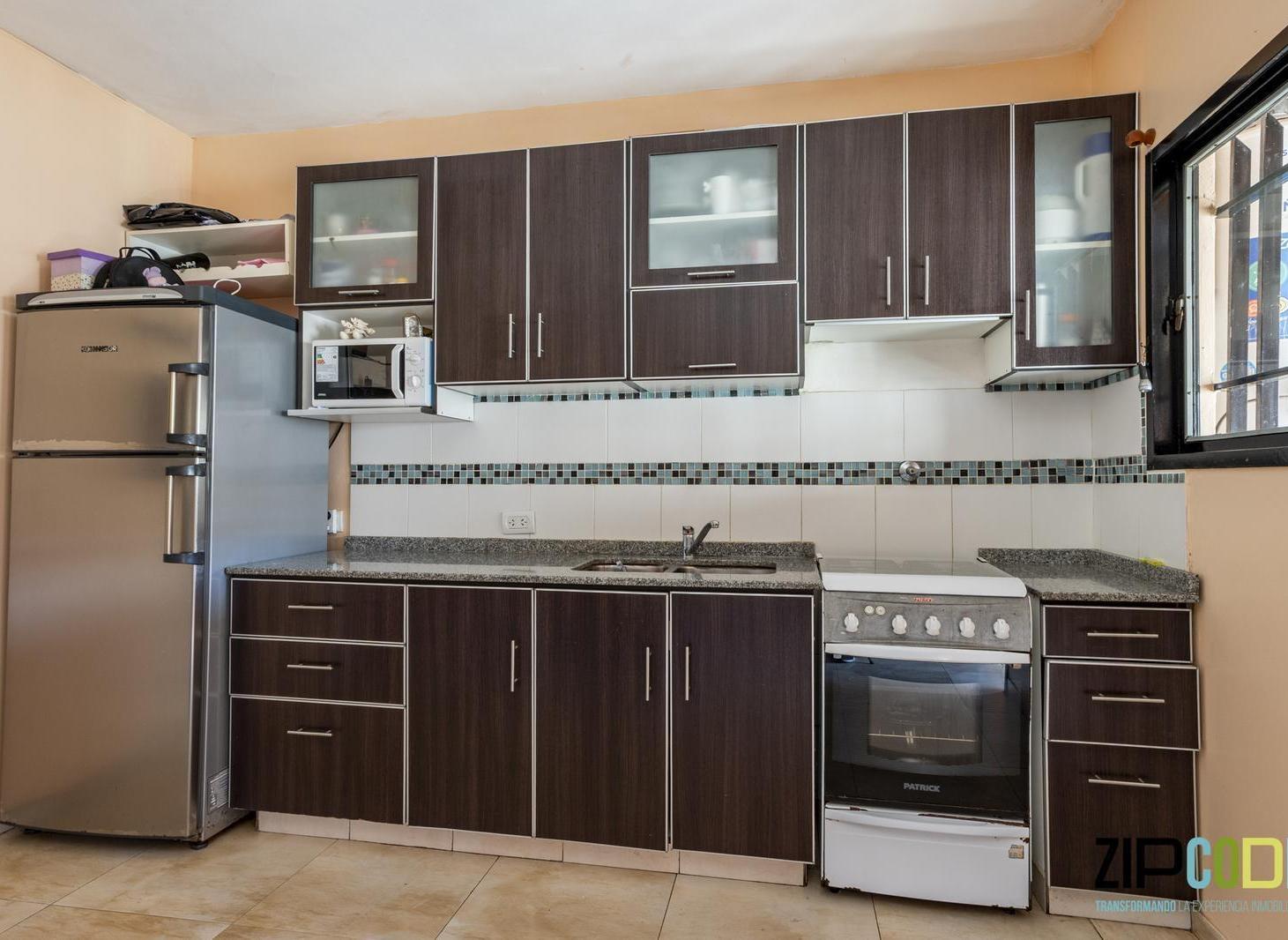 Foto de Venta Duplex de 4 amb con Parrilla, Jardín y Quincho en Ramos Mejia, imagen 2