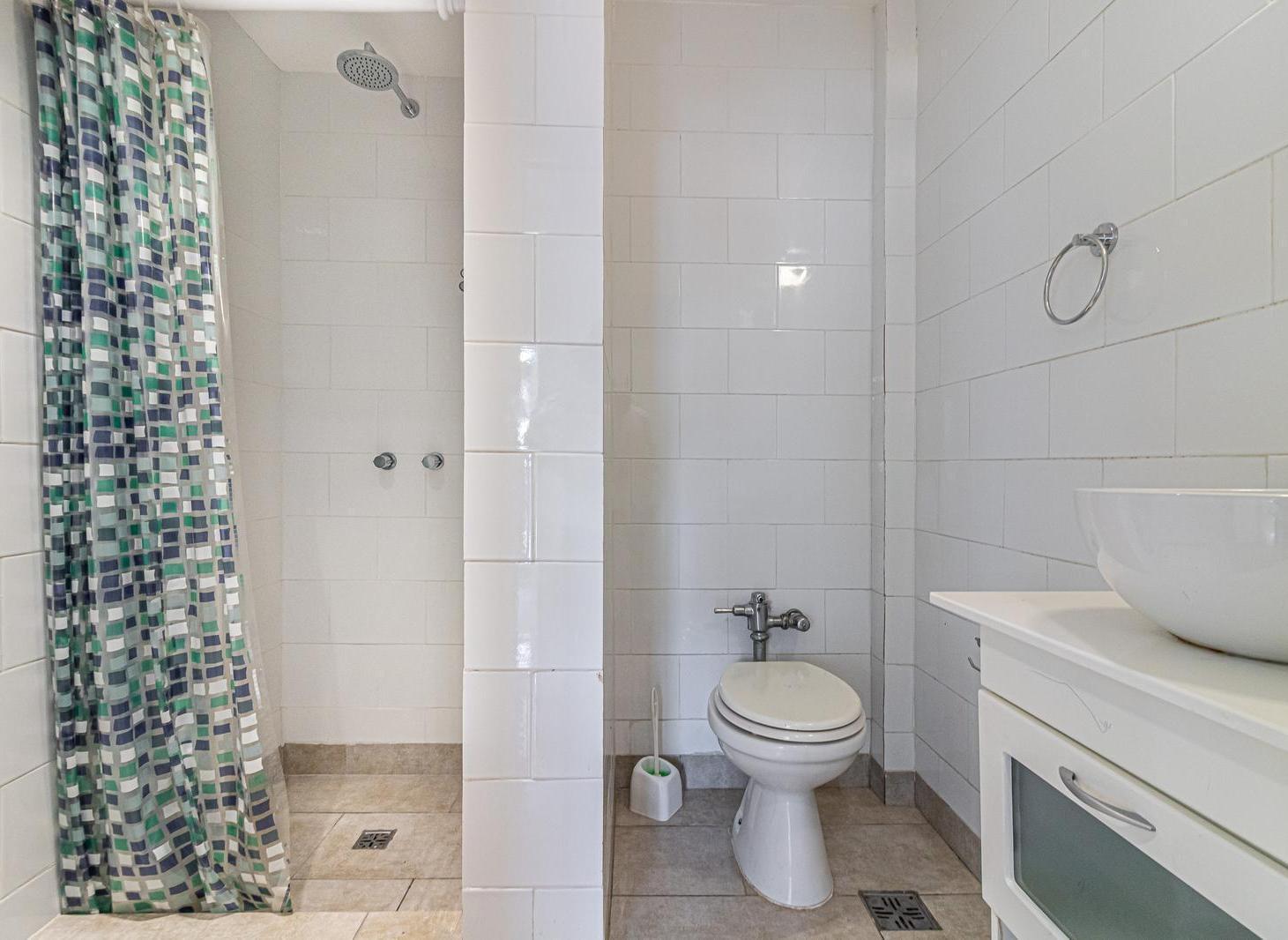 Venta departamento 4 amb Balvanera. Ampio, luminoso, balcón