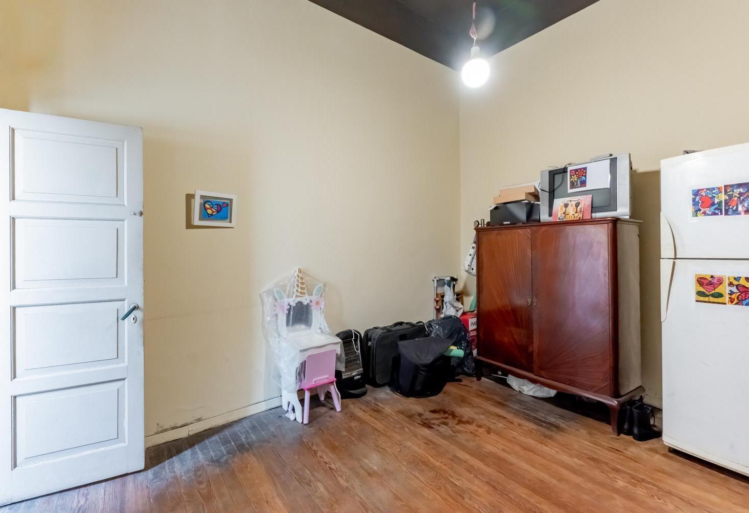 Venta. A REFACCIONAR. PH Tipo Casa. Entrada independiente. Terraza. Sin Expensas. Caballito.