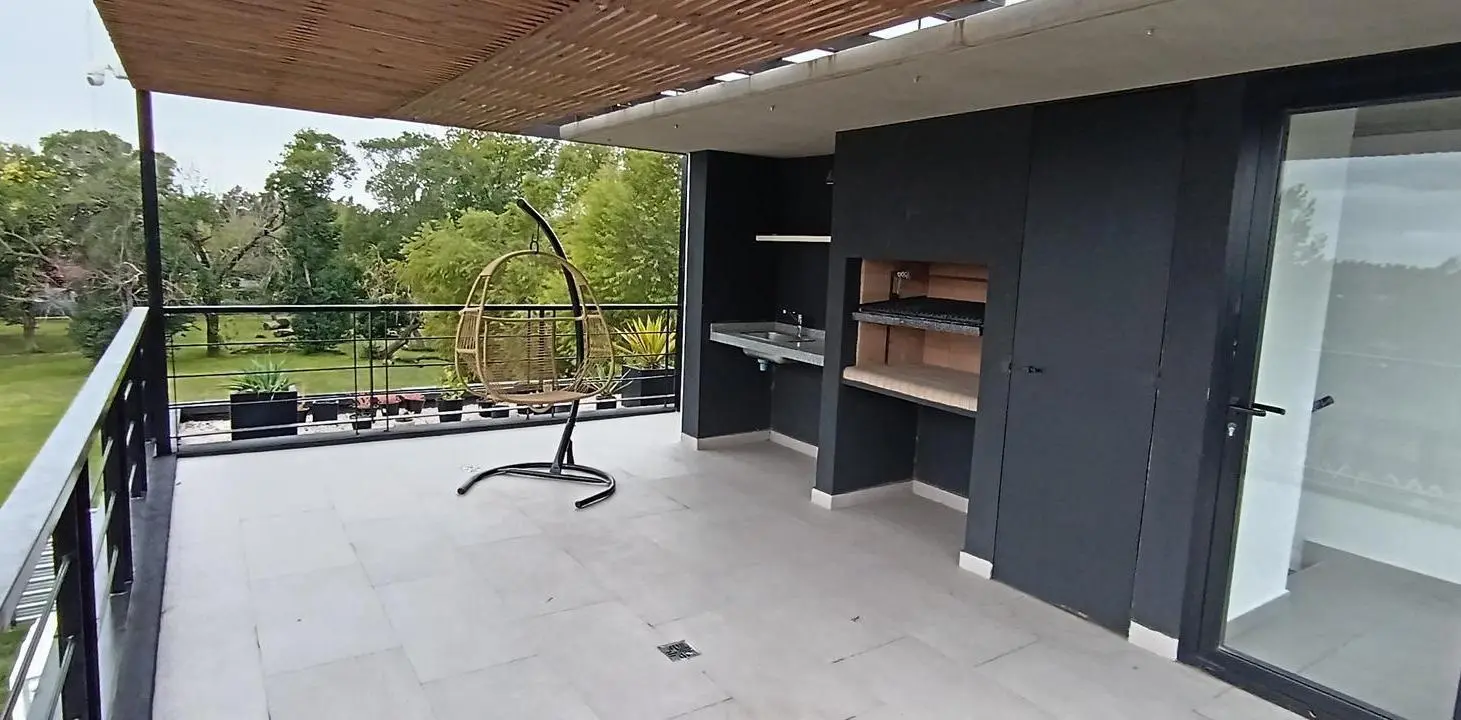 Departamento en Pacheco Central 4