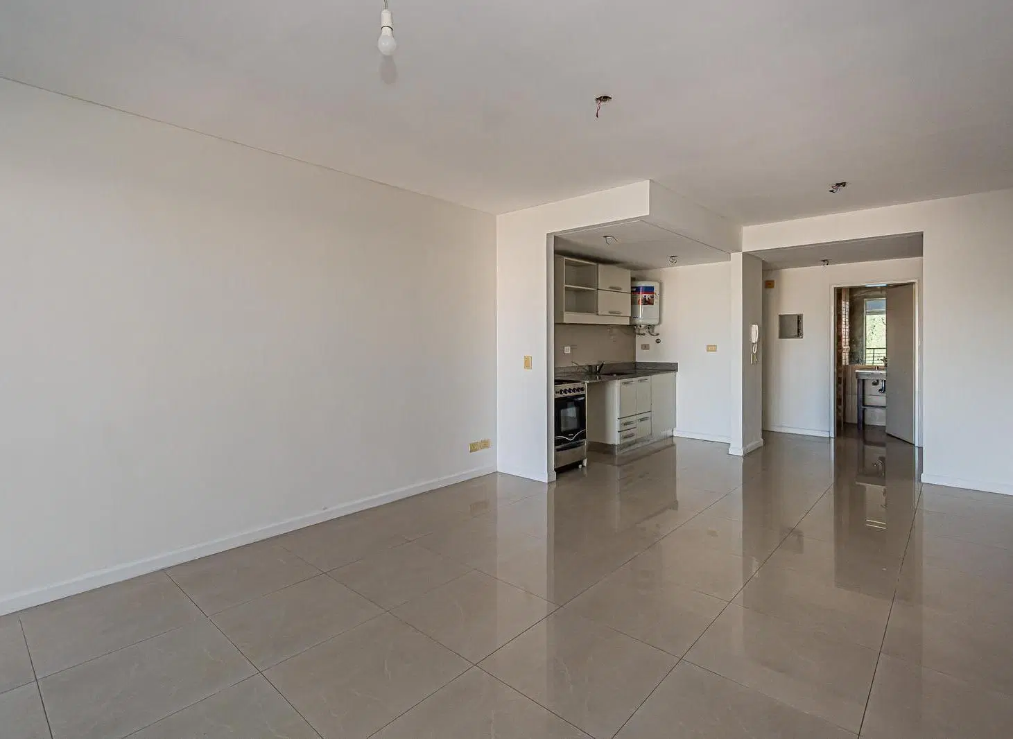 Venta monoambiente con balcón en Villa Devoto 2