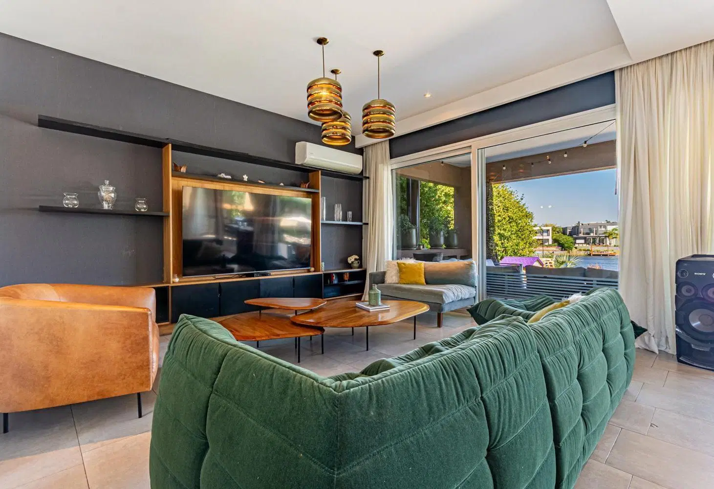 Casa en Venta Los lagos, lote al agua, Nordelta 2