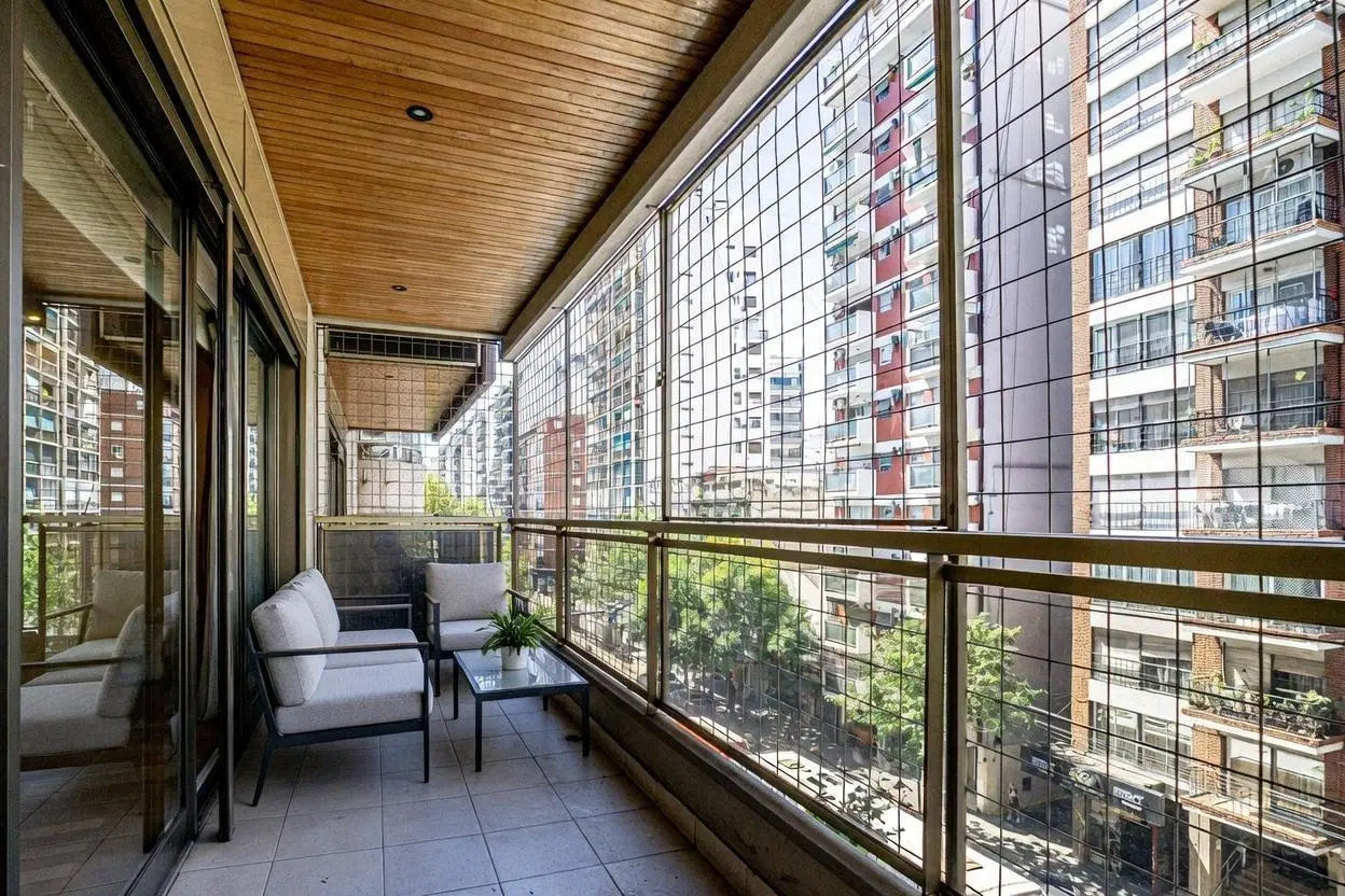 Venta Departamento  4 Amb C/Dependencia  Cochera y Baulera 2