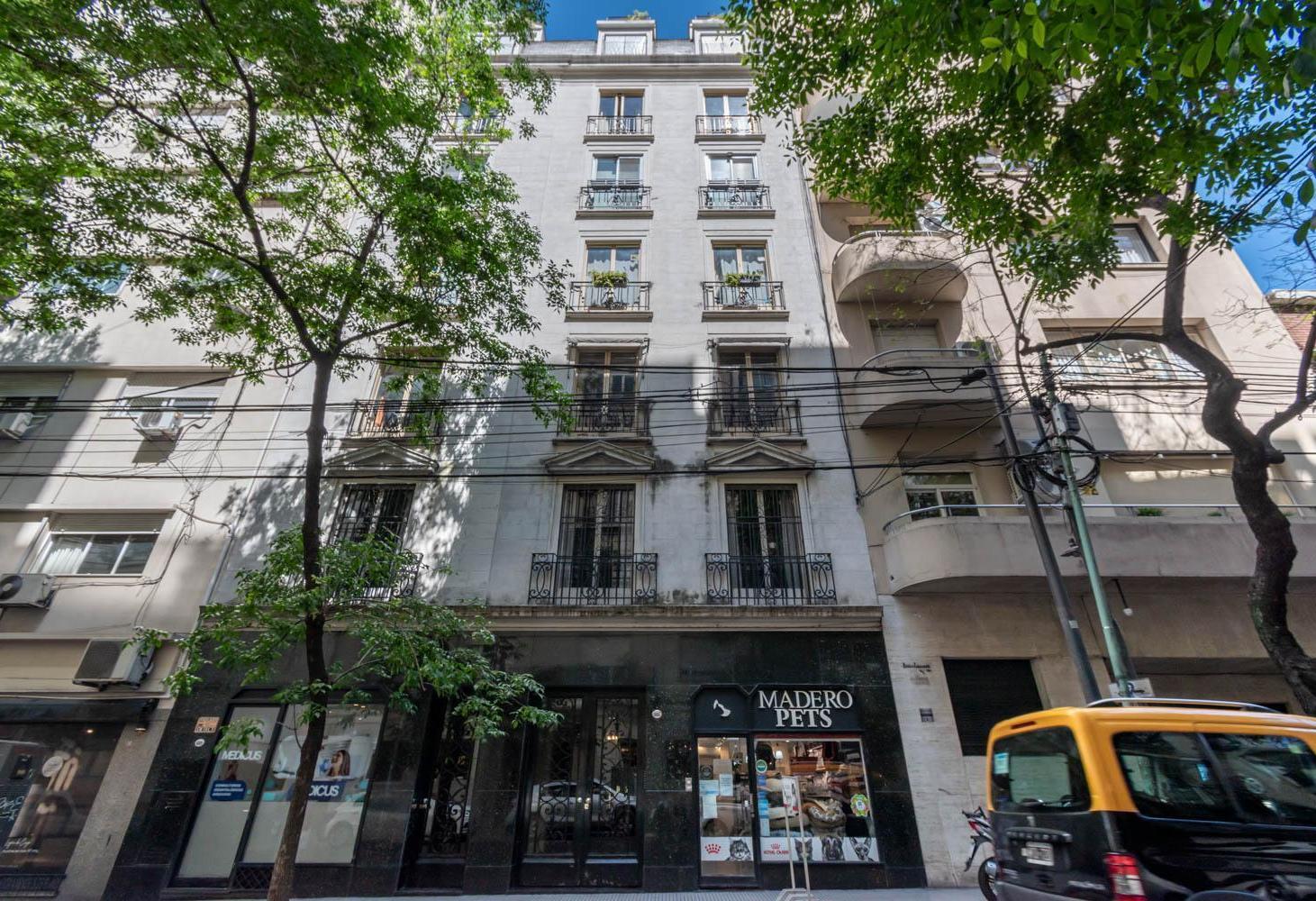 Departamento en Venta en Recoleta 4 dorm. Baulera y Cochera