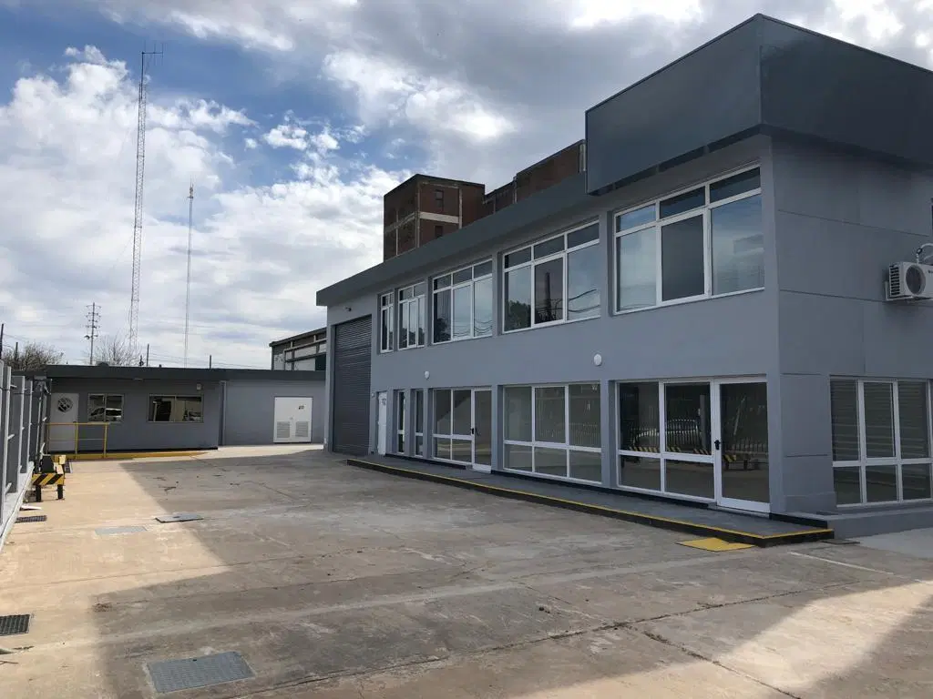 Alquiler Nave Industrial/Galpon con oficina a estrenar dentro de Polo Industrial en Burzaco 2