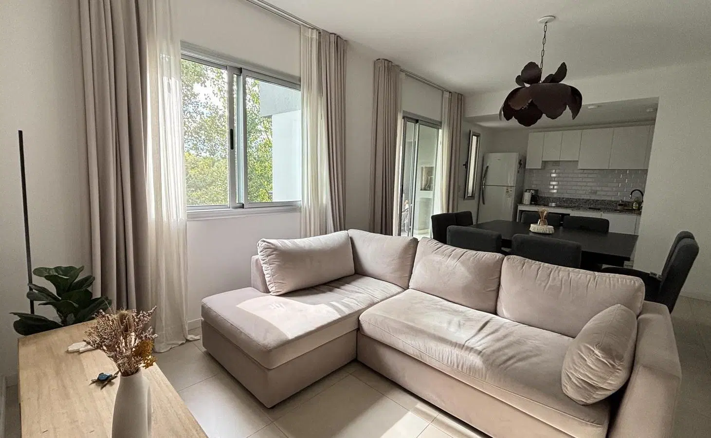 VENTA DEPTO 4AMB BALCON PARRILLA LAGOON PILAR EQUIP. PREMIUM PERMUTA 3