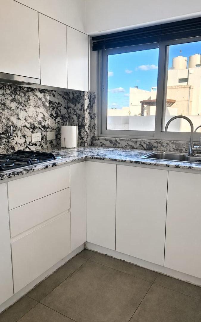 venta de departamento 4 ambientes en Haedo c/ 2 cocheras